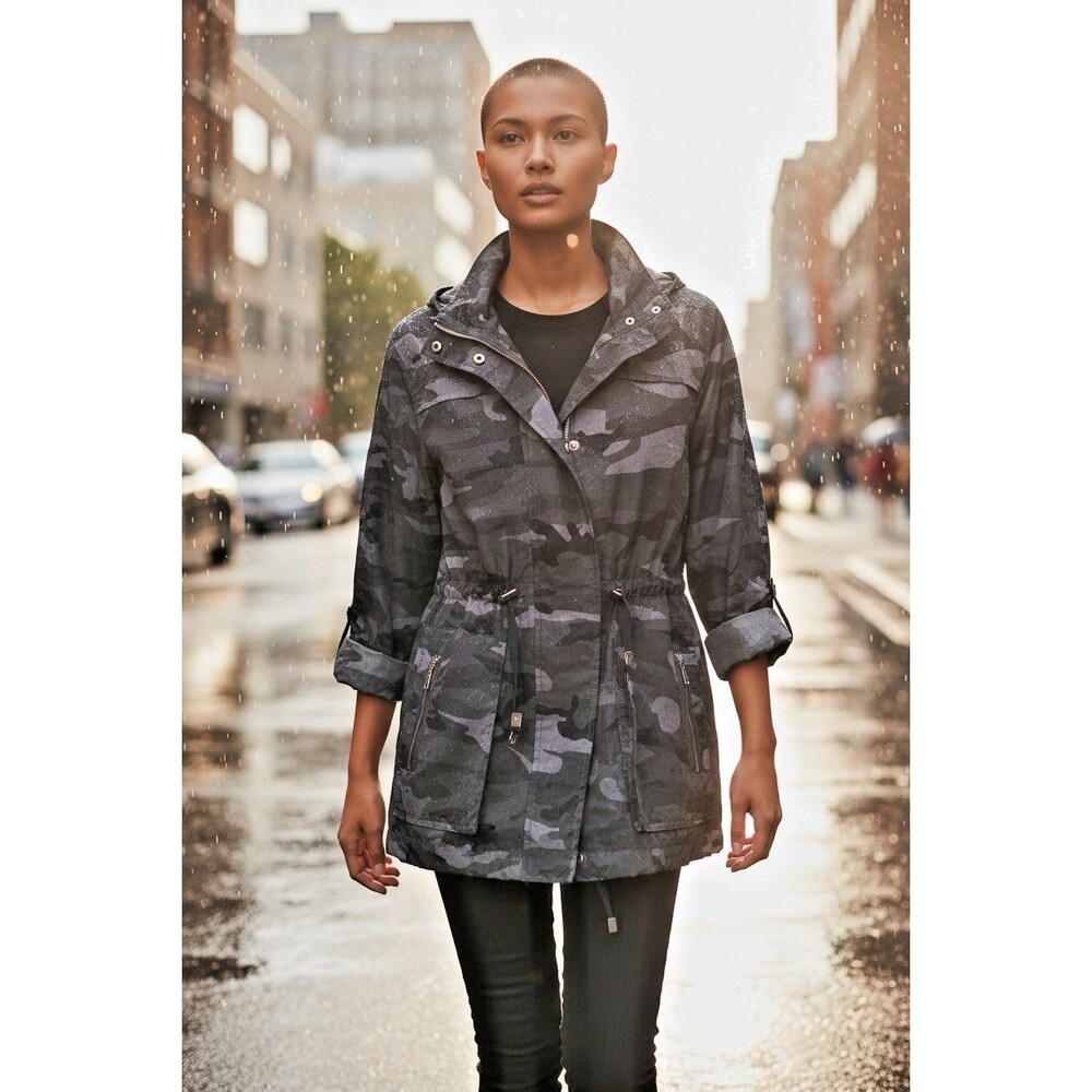 Tart Collection NEW womens black camo snap rain jacket athleisure Medium